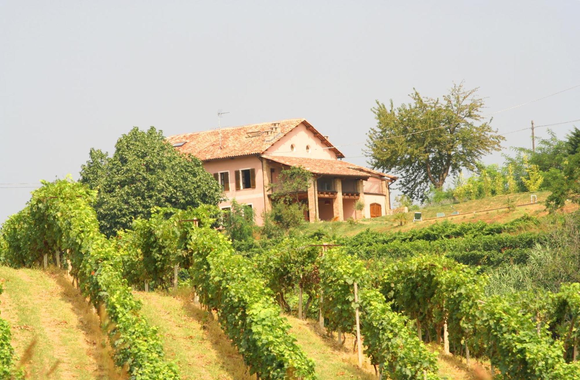 בית הארחה Vaglio Serra 	Casa Isabella מראה חיצוני תמונה