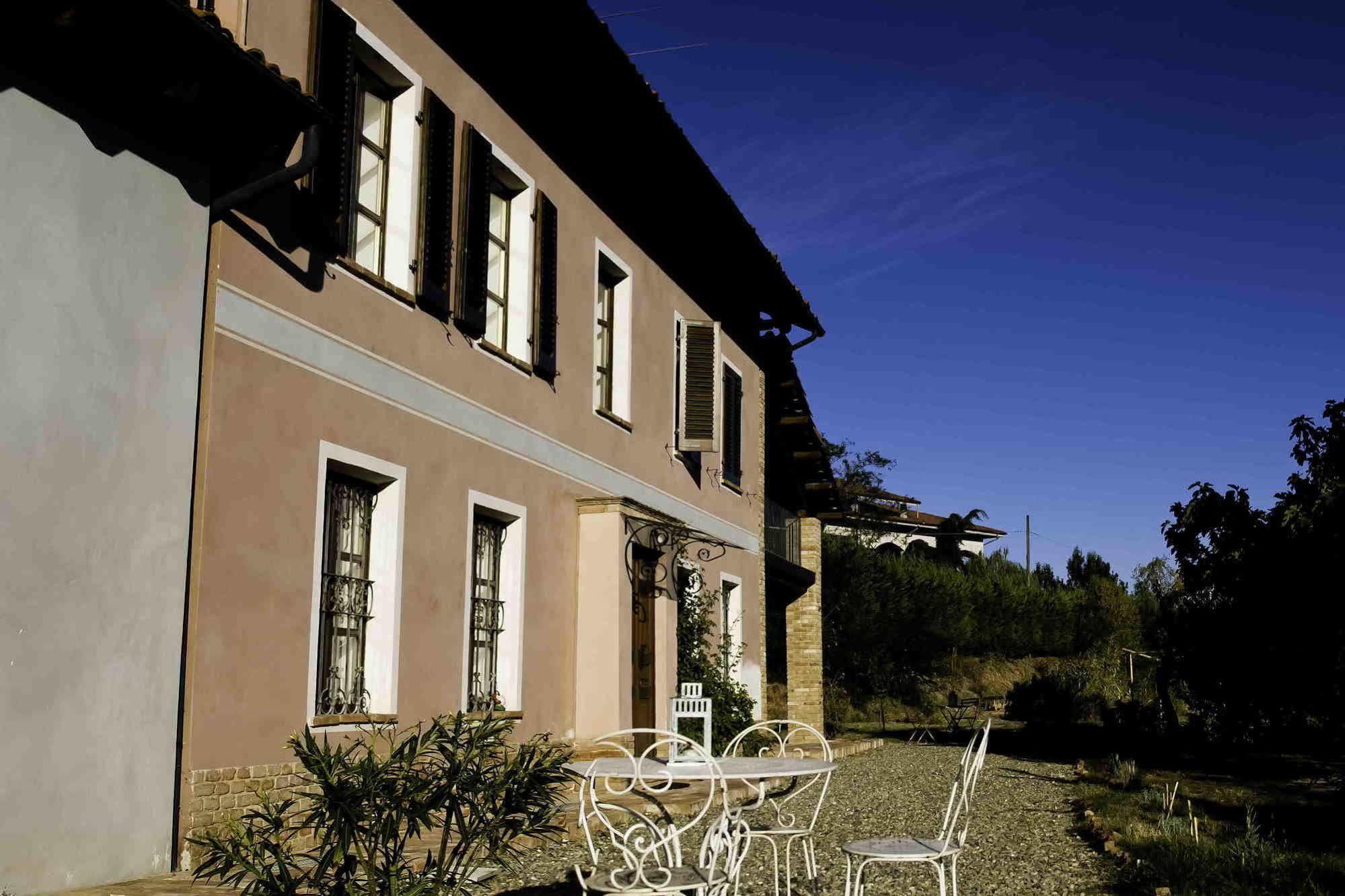 בית הארחה Vaglio Serra 	Casa Isabella מראה חיצוני תמונה